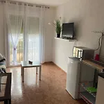 Montrebei Casa Gonzalez *