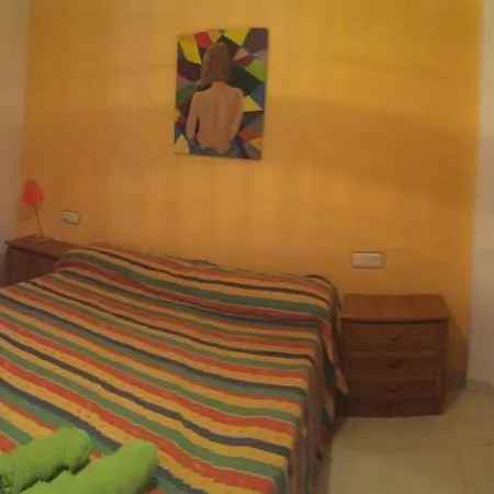 González Montsec Montrebei Apartamento