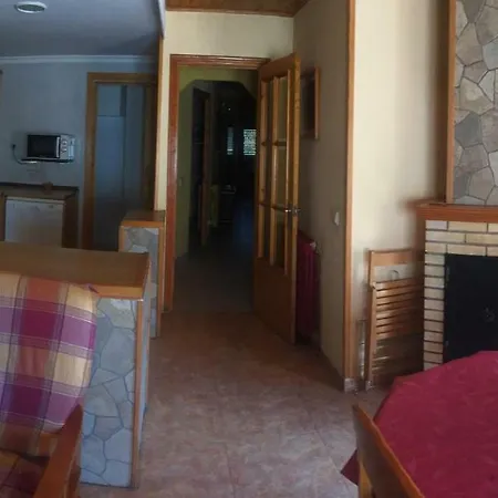 Apartamento González Montsec Montrebei *